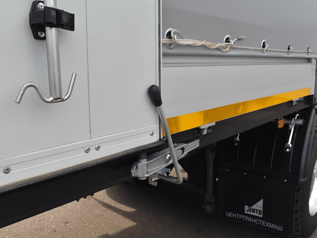 Шторный фургон на шасси Howo T5G